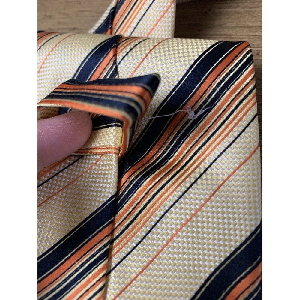 Ermenegildo Zegna Striped Textured 100% Silk Brown Beige Neck Tie Designer Italy